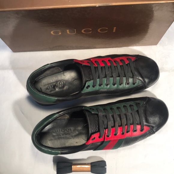 RARE GUCCI ACES, DISCONTINUED, RED, BLACK, & GREEN - Picture 4 of 7